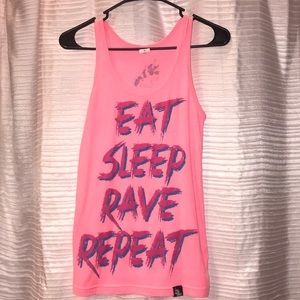 🌸 Rave top!